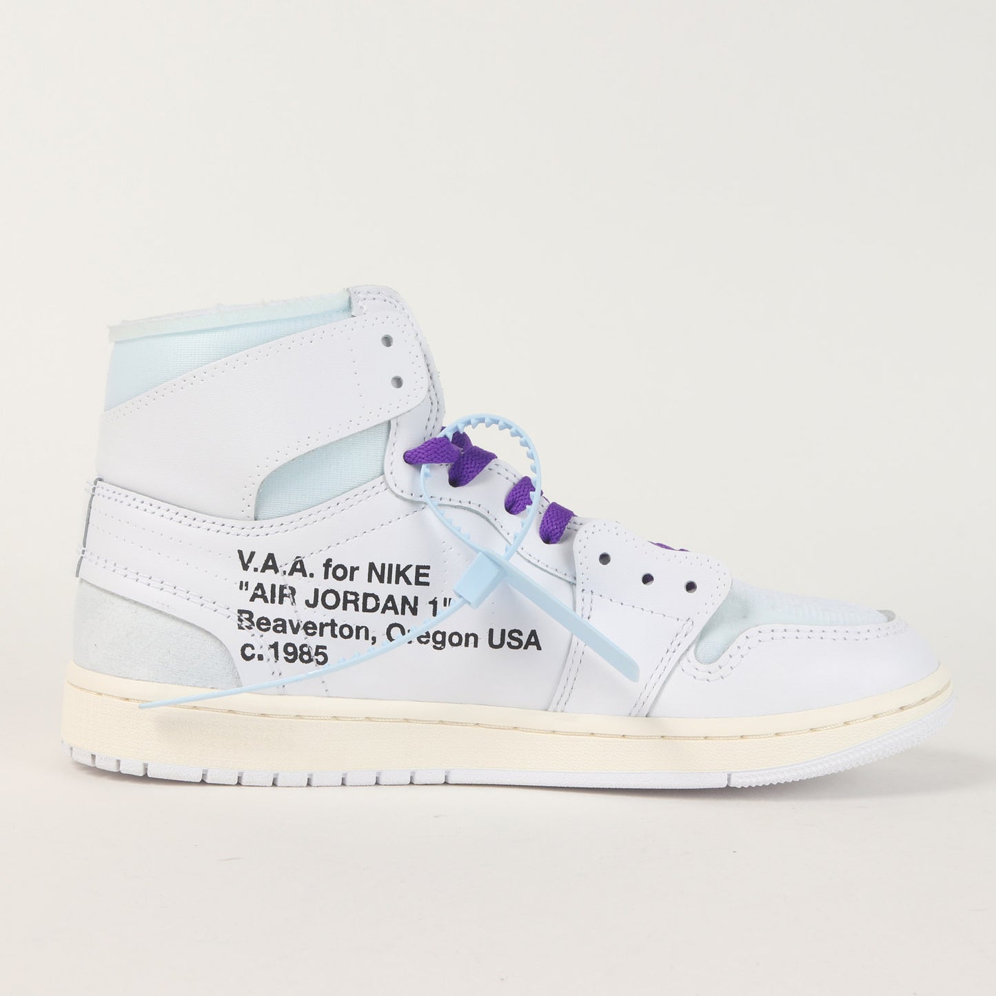 ×Virgil Abloh Archive / V.A.A. AIR JORDAN 1 HIGH OG SP (AA3834-100)