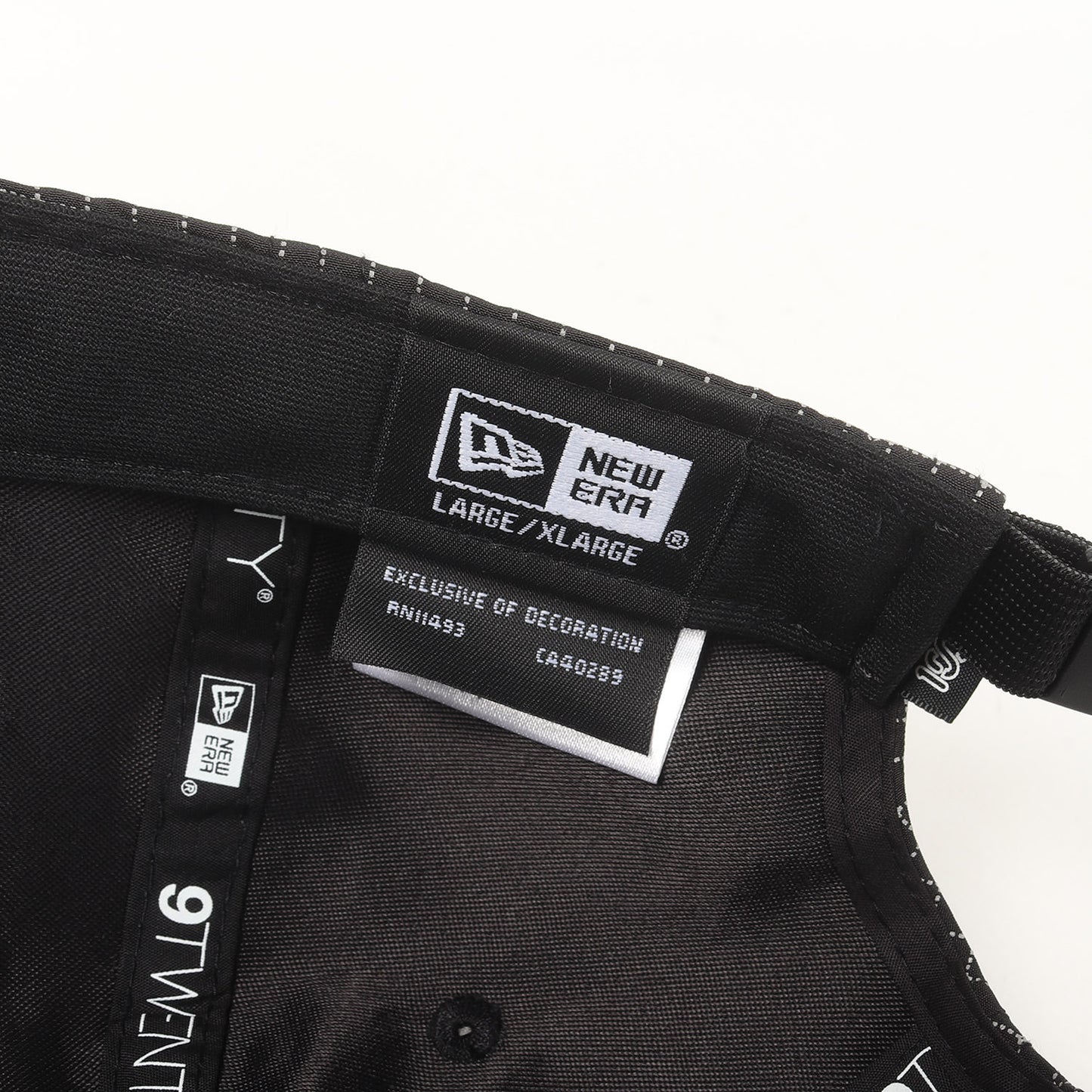 25AW ×NEW ERA リフレクティブグリッド 6パネルキャップ(9TWENTY LV REFLECTIVE GRID)