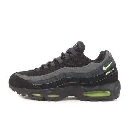 日本未発売 AIR MAX 95 RETRO LOGO BLACK VOLT(CV1635-002)