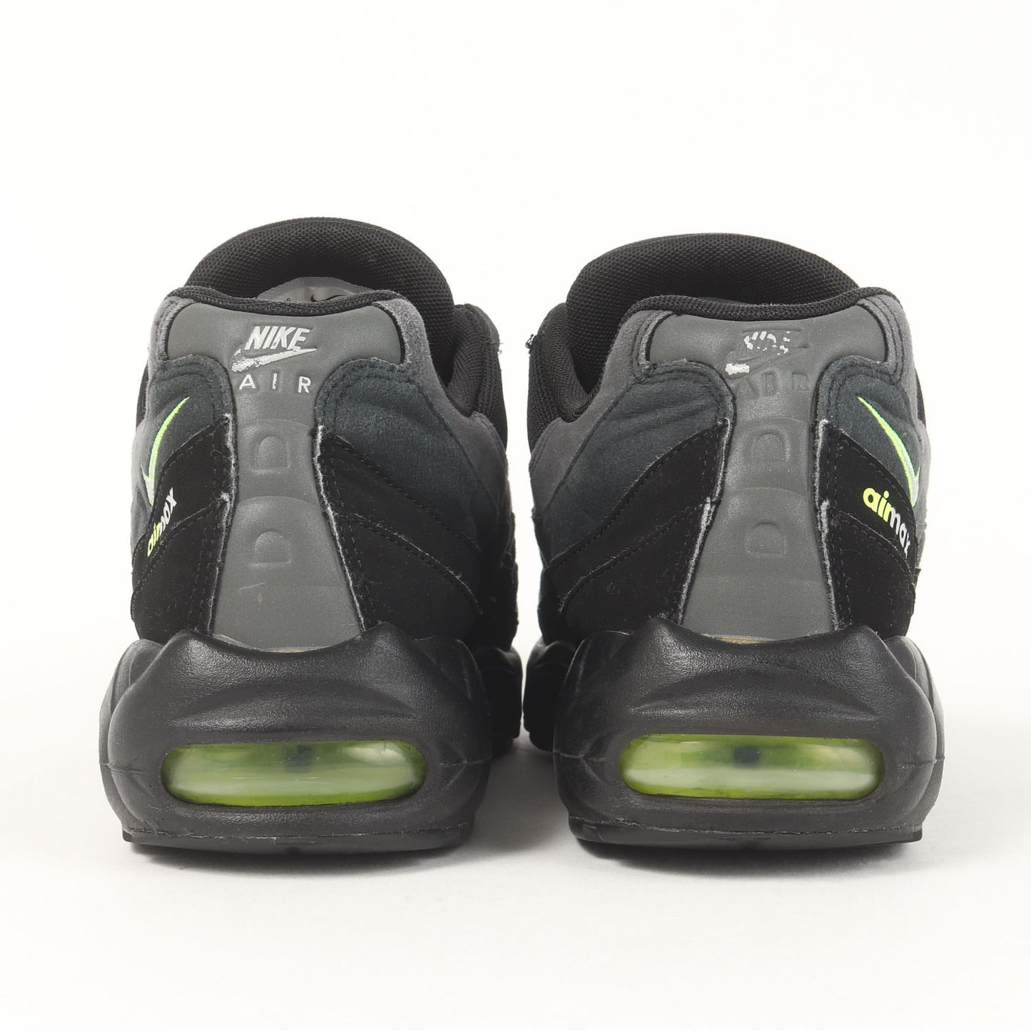 日本未発売 AIR MAX 95 RETRO LOGO BLACK VOLT(CV1635-002)
