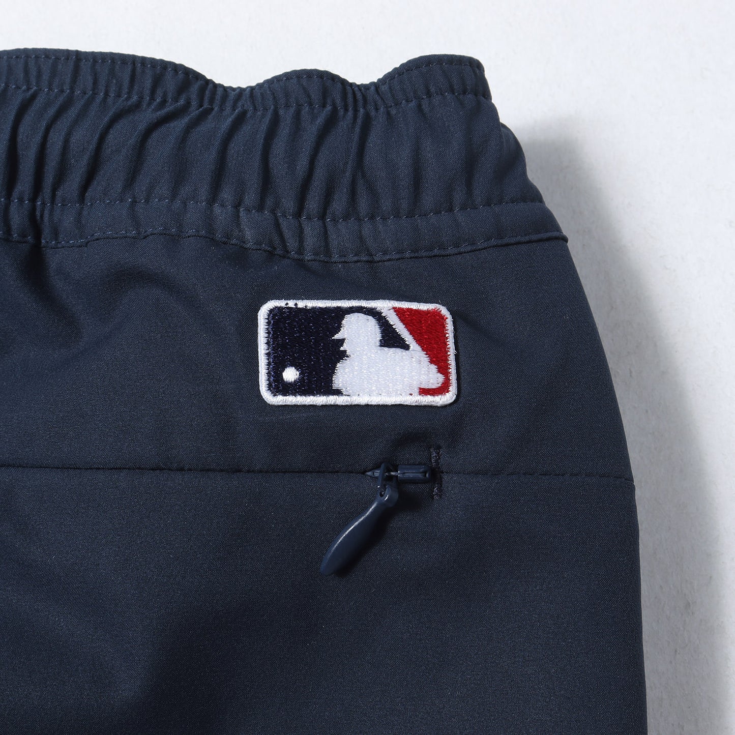 21AW ×MLB Los Angeles Dodgers ストレッチシェル ウォームアップ パンツ(MLB TOUR WARM UP PANTS)