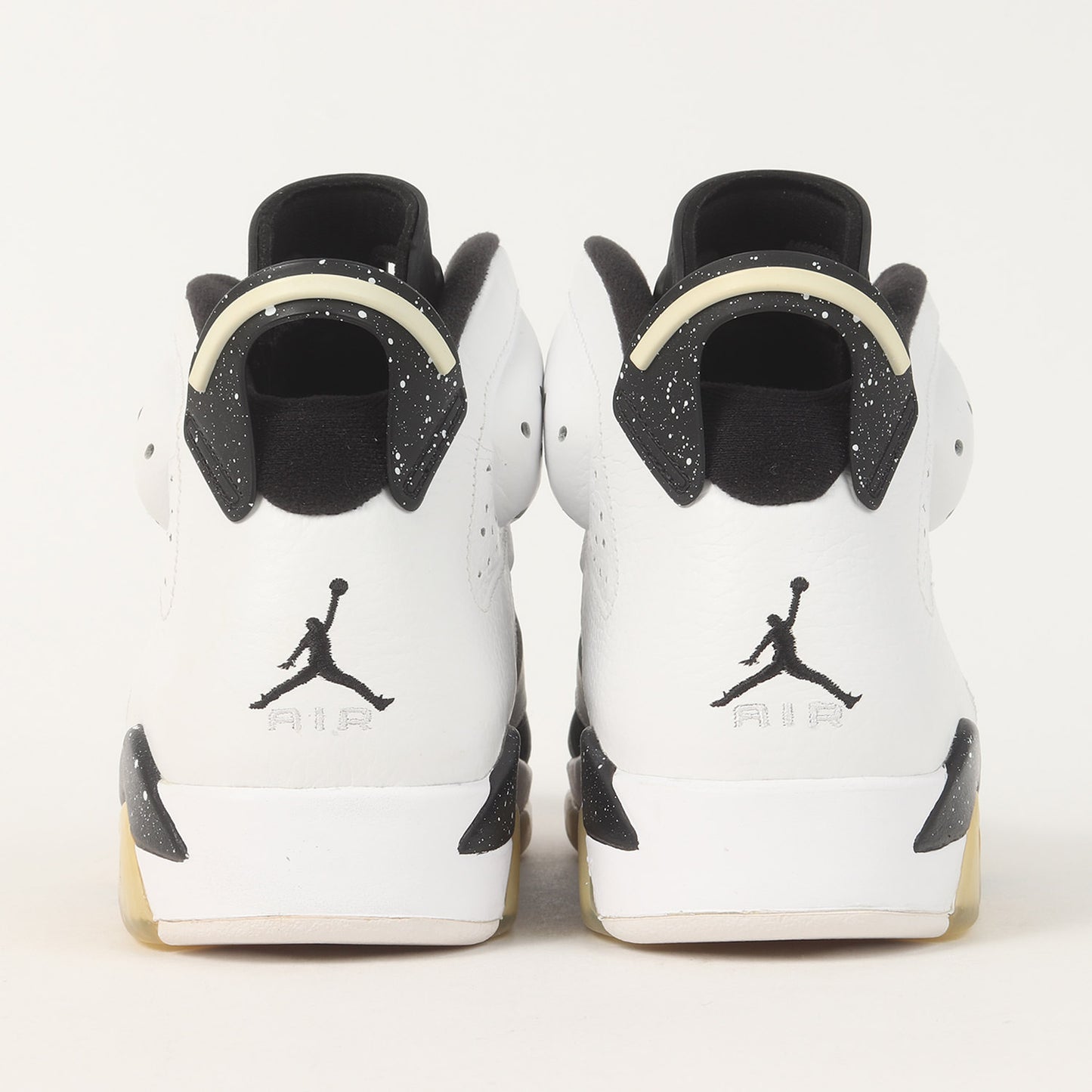 AIR JORDAN 6 RETRO OREO (2009年製 / 384664-101)