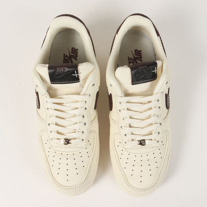AIR FORCE 1 '07 SOFT PEARL (IH7332-001)