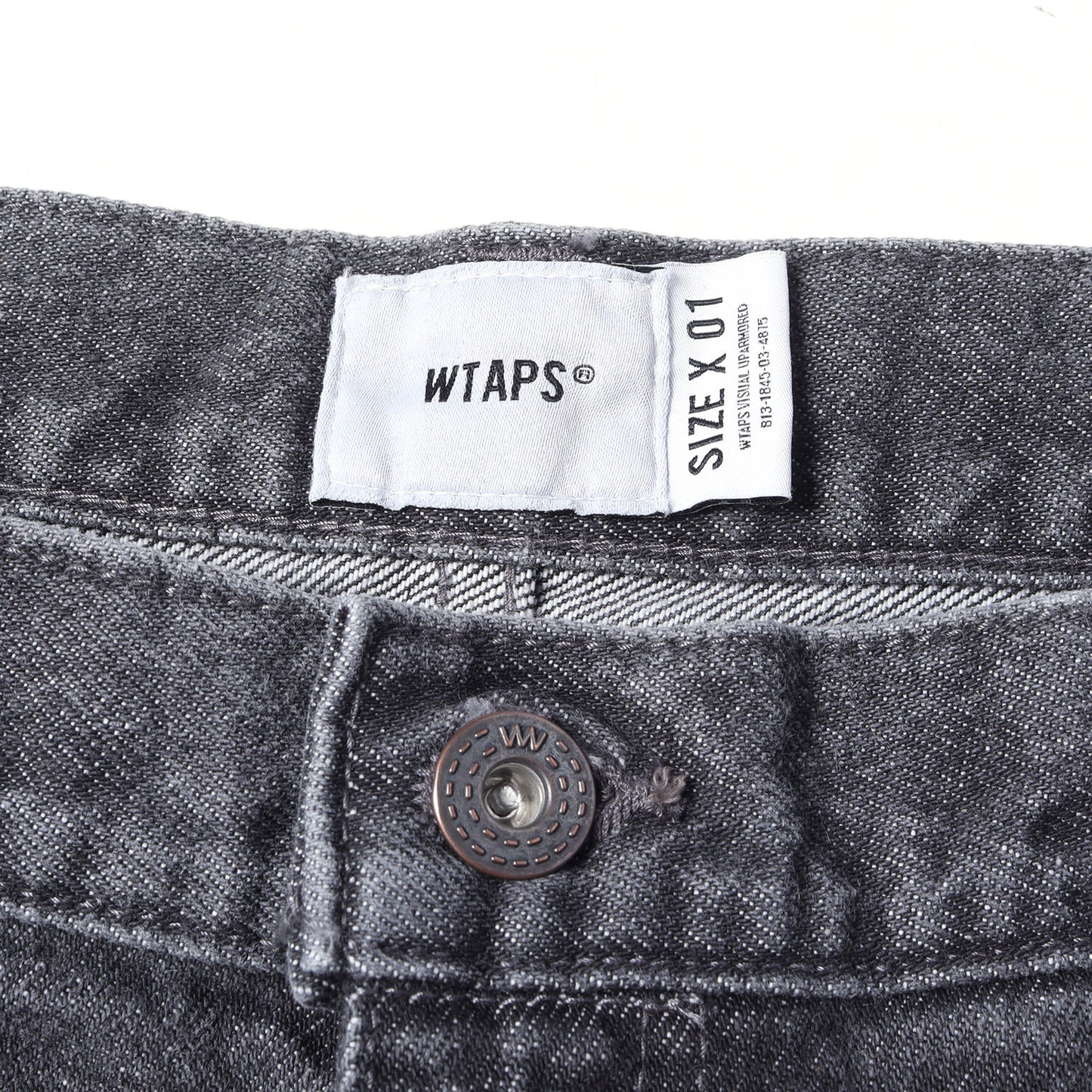 26SS ストーンバイオブリーチ加工 デニムショーツ(BLUES STRAIGHT / SHORTS / COTTON. DENIM)