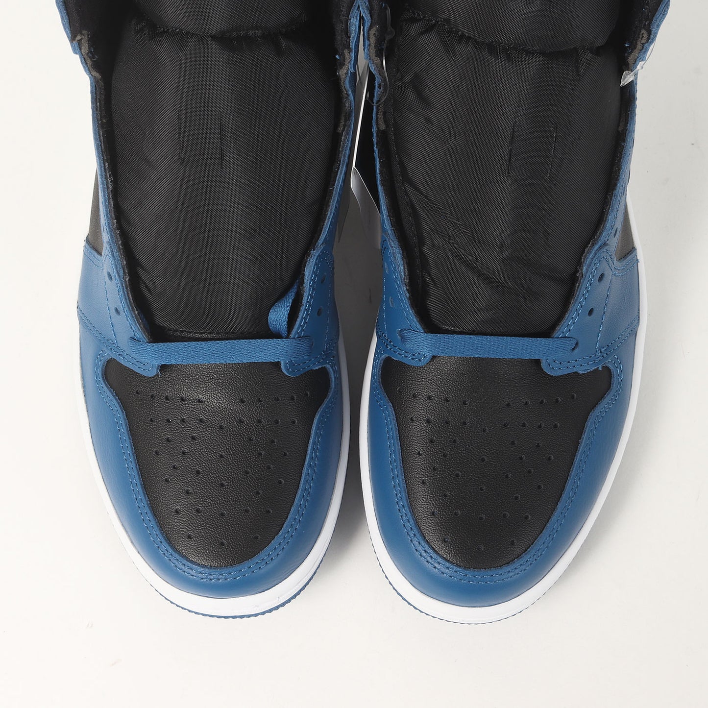 AIR JORDAN 1 RETRO HIGH OG DARK MARINA BLUE (555088-404)