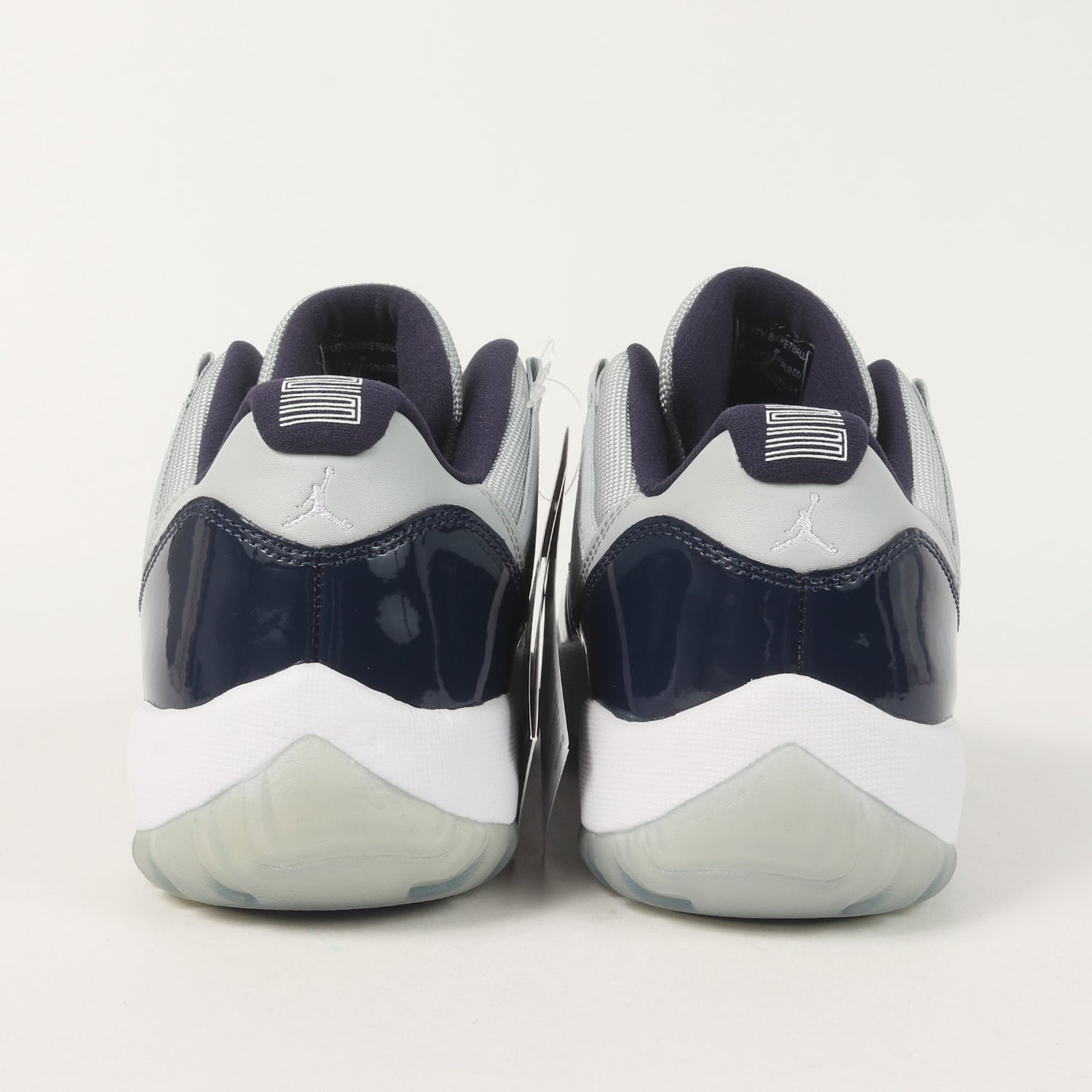 AIR JORDAN 11 RETRO LOW GEORGETOWN (528895-007)