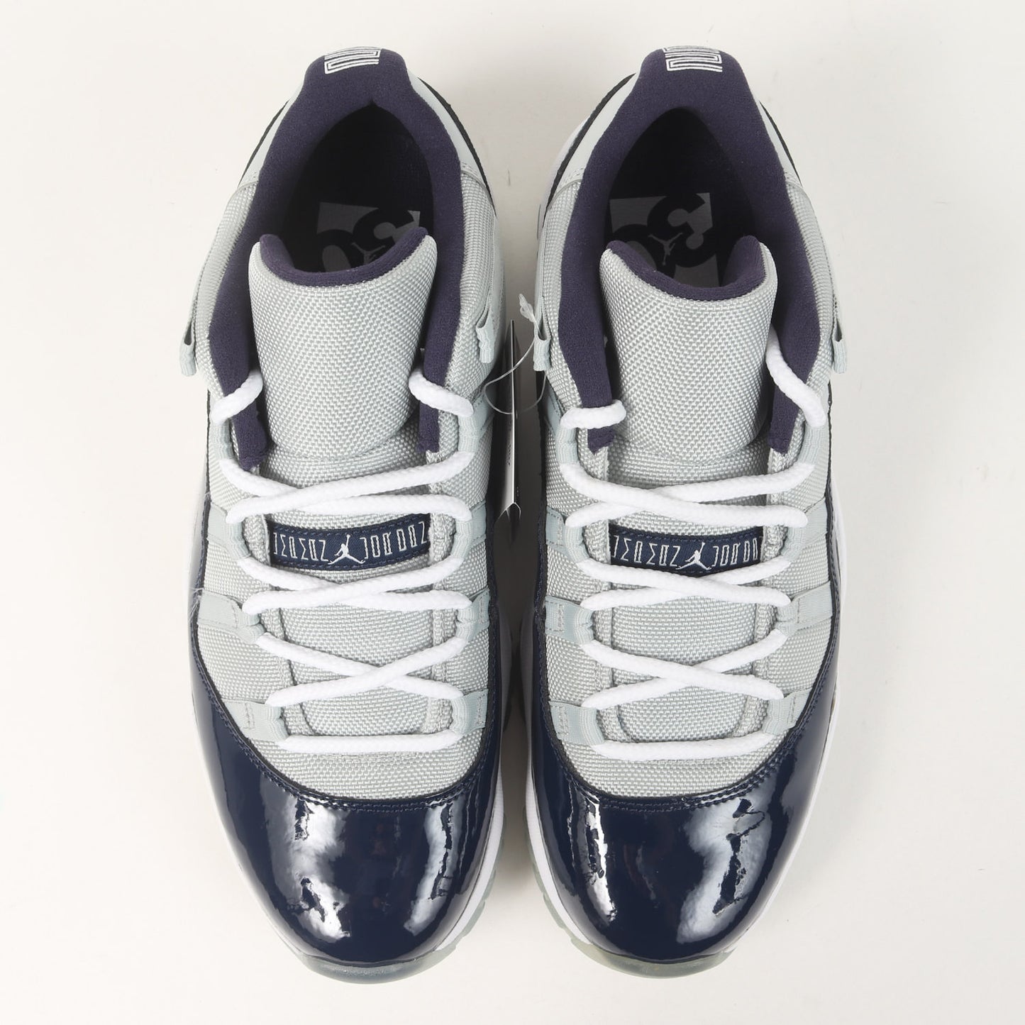 AIR JORDAN 11 RETRO LOW GEORGETOWN (528895-007)