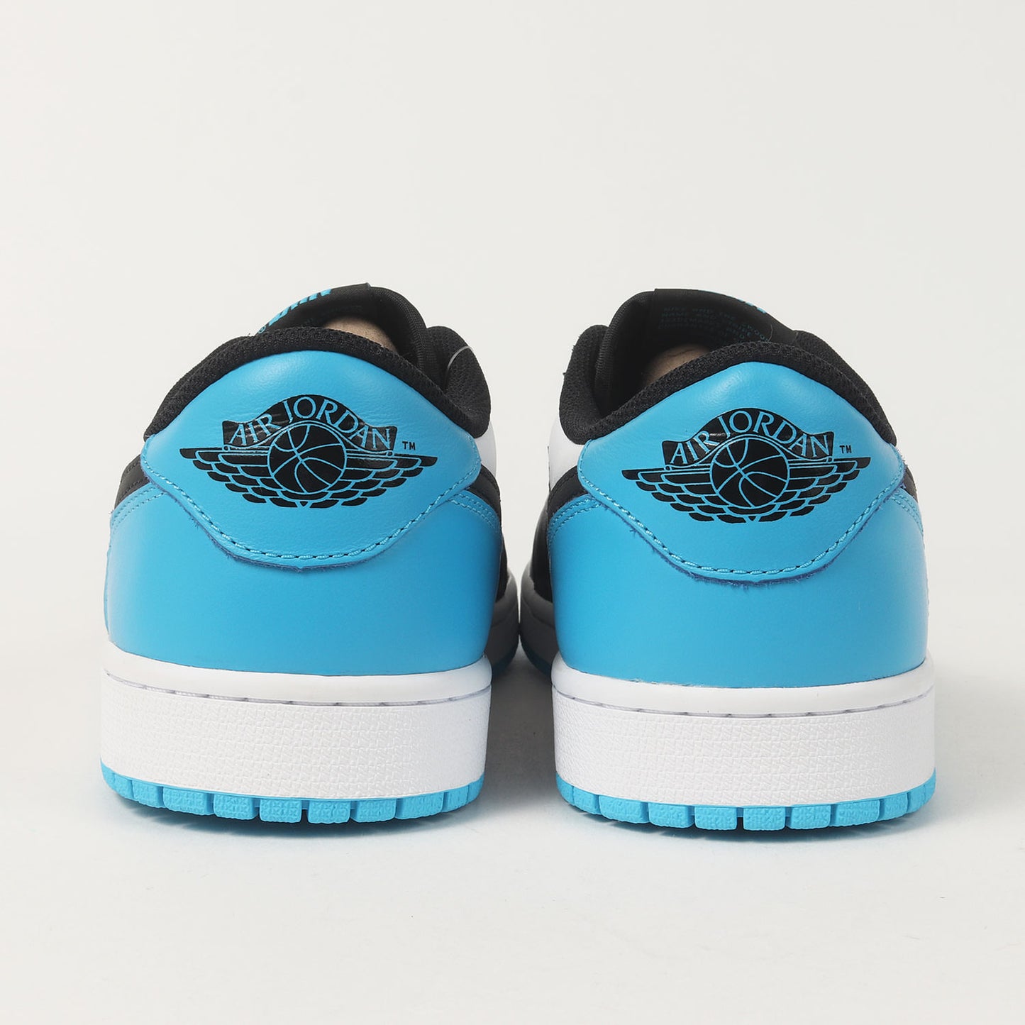 AIR JORDAN 1 RETRO LOW OG UNC (CZ0790-104)