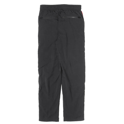 Sports Lab by atmos限定 ジョーダン ナイロン トラックパンツ(AIR JORDAN 3 VAULT WOOVEN PANTS)