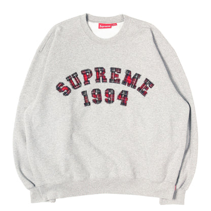 26SS チェックアップリケ アーチロゴ スウェット(Plaid Arc Crewneck)