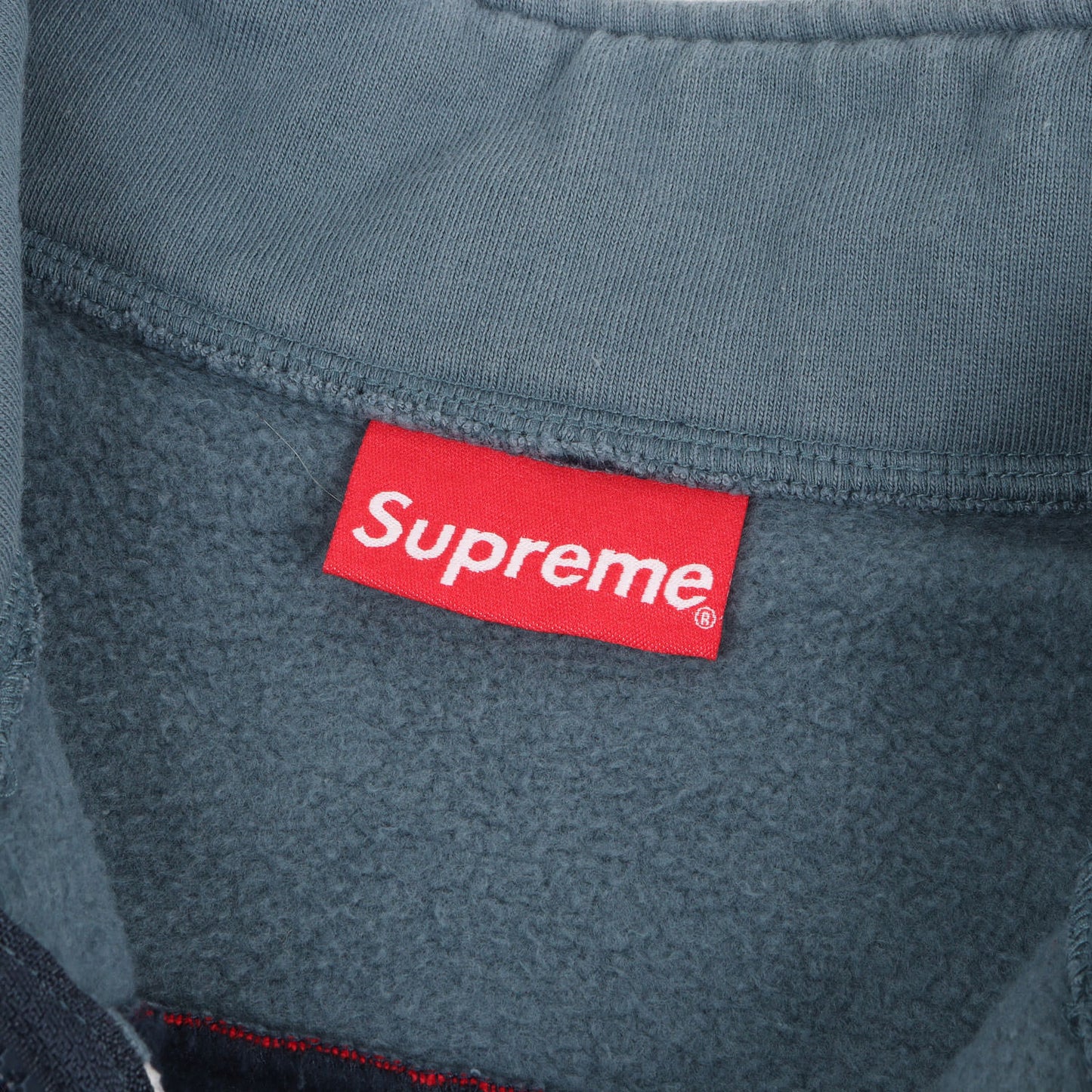 袖ロゴ刺繍 ハーフジップ スウェット(Speedway Half Zip Sweatshirt)