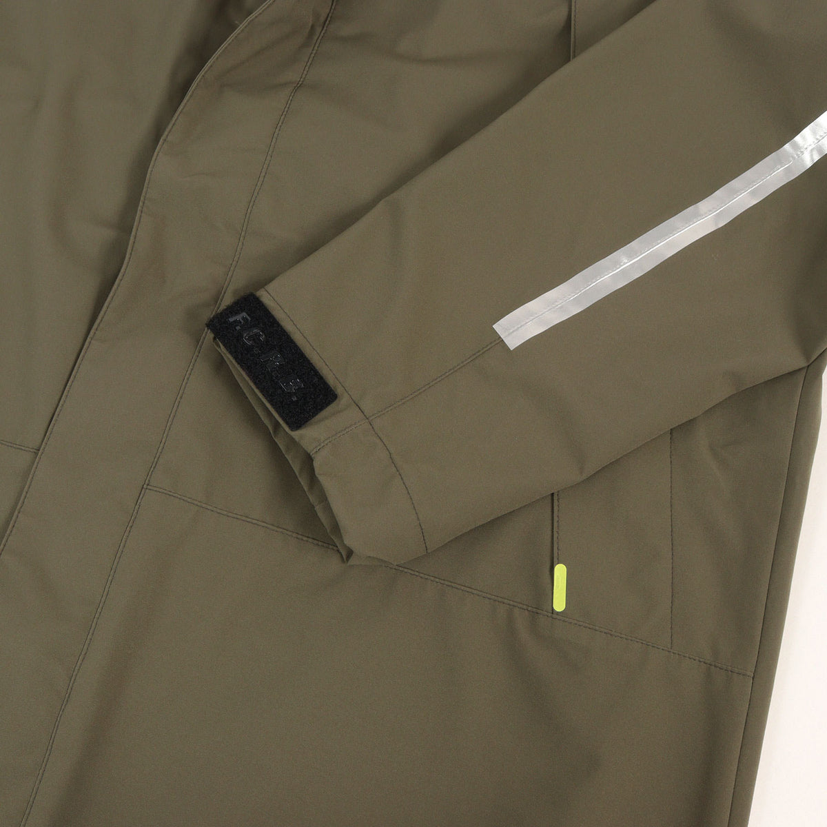 3レイヤー ナイロン ツアー ベンチコート(TOUR BENCH COAT)