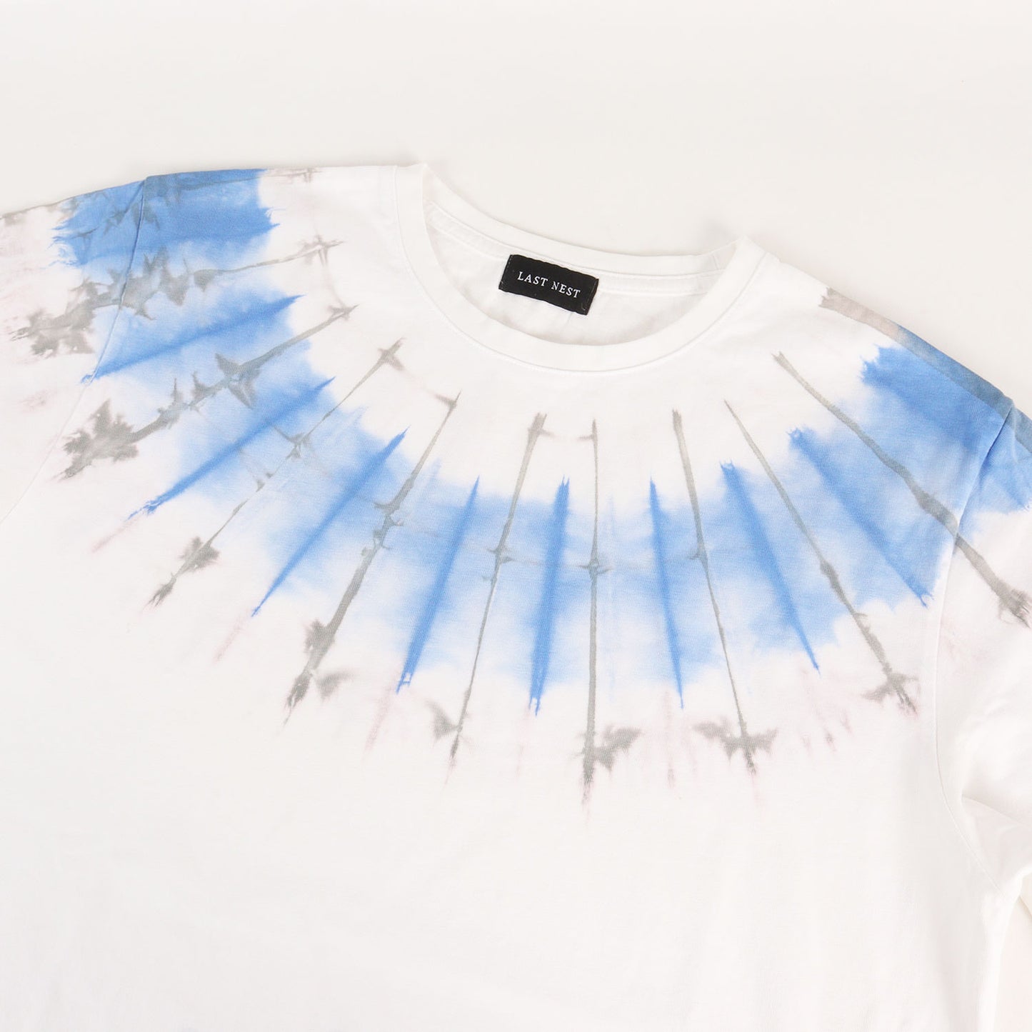 タイダイ染め デザイン Tシャツ(tie-dye s/s white tee)