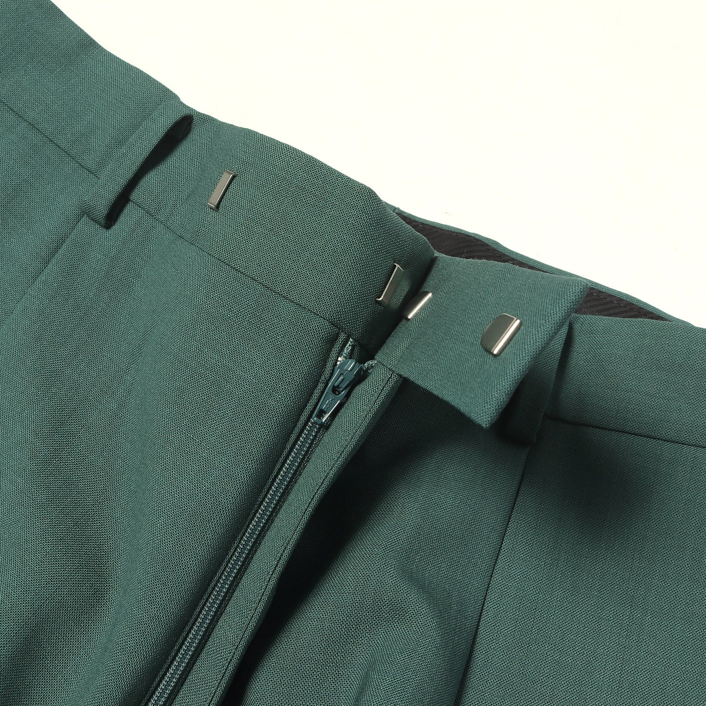 ×DORMEUIL プリーツ ウール スラックスパンツ(PLEATED TROUSERS)