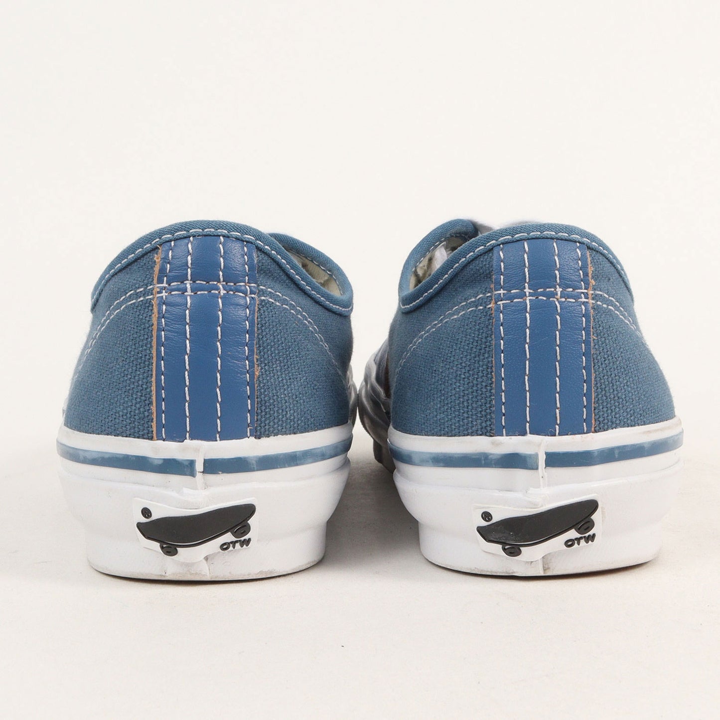 26SS OTW AUTHENTIC 44 SIPED VIBRAM