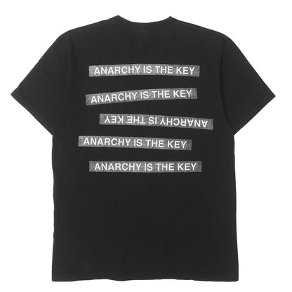 ×UNDERCOVER アナーキーロゴ Tシャツ(Anarchy Tee)
