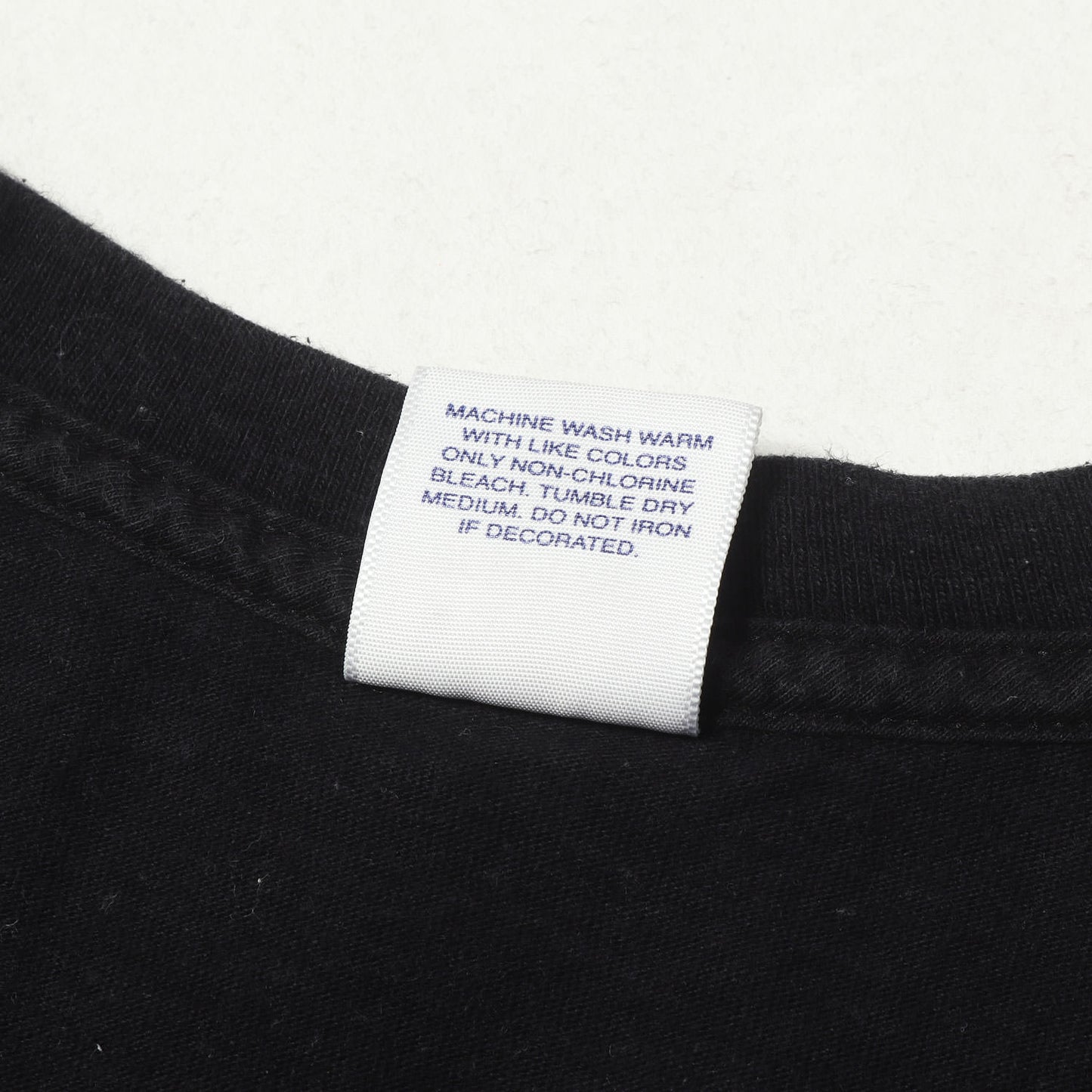 ×ANTIHERO イーグルロゴ ポケット Tシャツ(Pocket Tee)