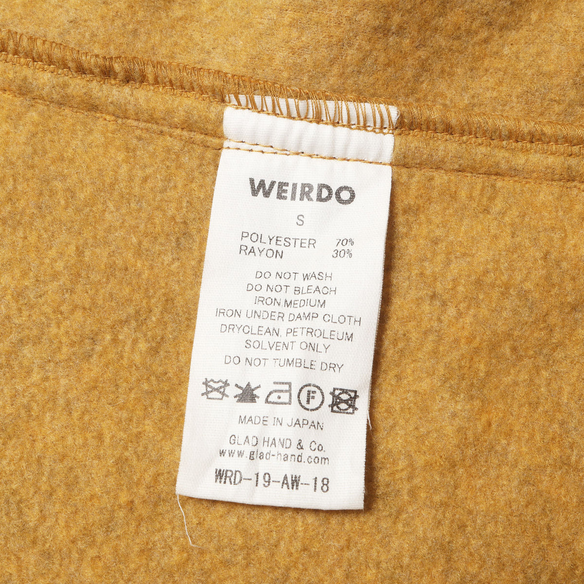 ロゴワッペン付き フリース シャツ(FLUFFY FLEECE L/S SHIRTS)