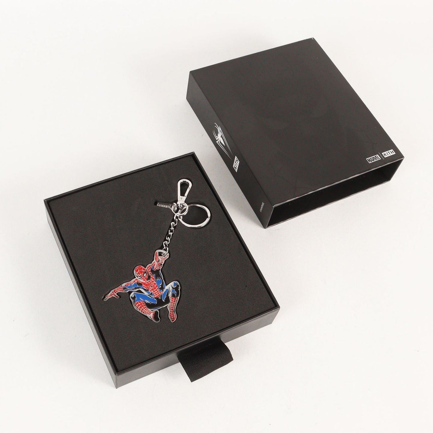 22SS ×MARVEL スパイダーマン キーホルダー(Spider-Man Enamel Key Fob)