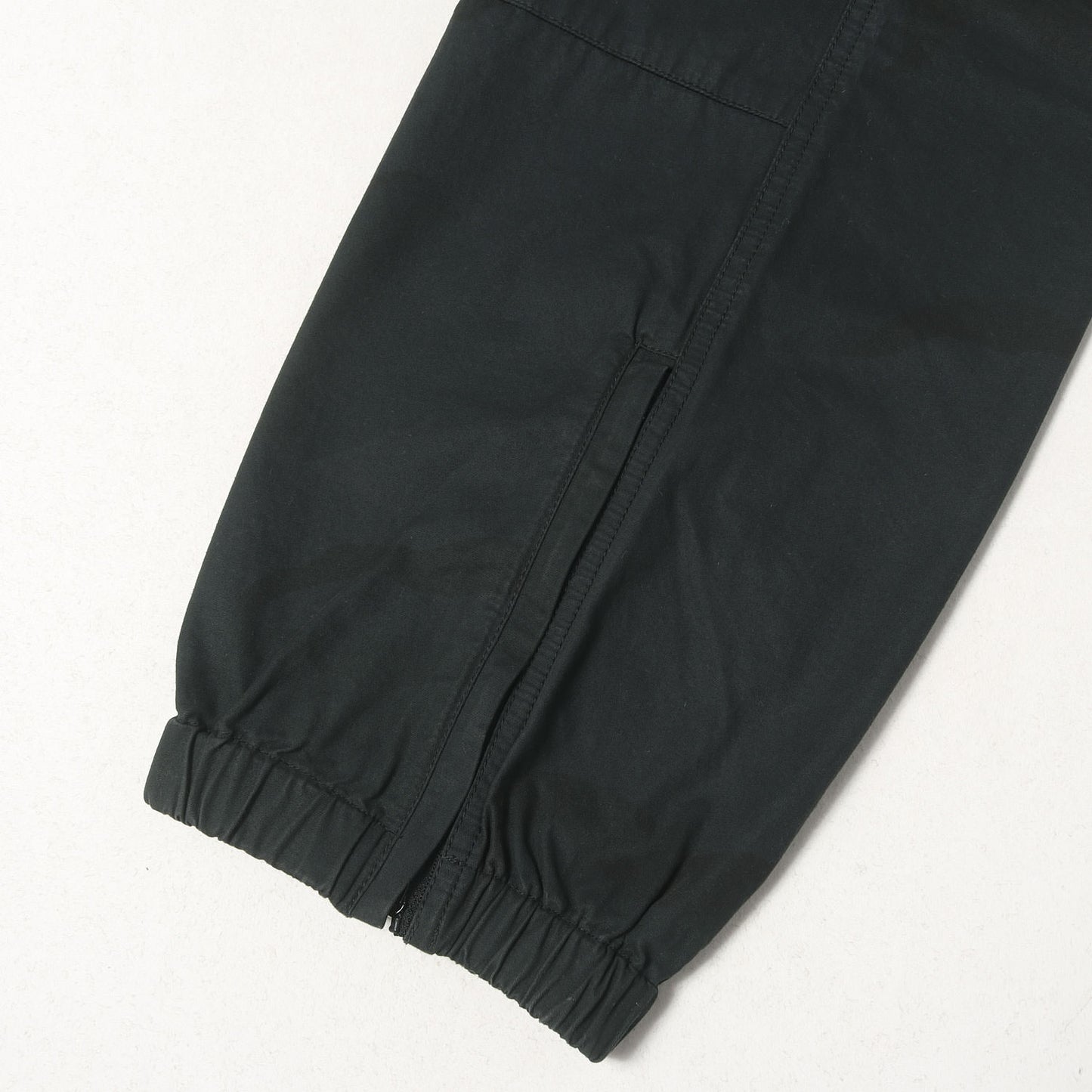 ×STONE ISLAND カモフラージュ カーゴパンツ(Camo Cargo Pant)