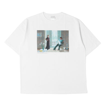 [デイヴィッド・ホックニー展] クラーク夫妻とパーシー Tシャツ (Mr and Mrs Clark and Percy T-SHIRT)