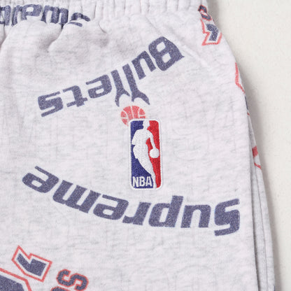 26SS ×Mitchell & Ness ×NBA 総柄プリント スウェットパンツ(Teams Sweatpant)