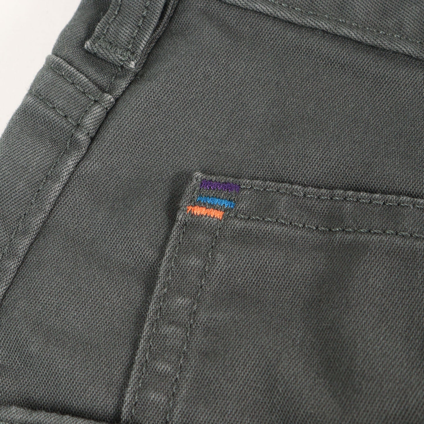 パフォーマンス ストレッチツイル パンツ (Performance Twill Jeans-Reg) 2021年製