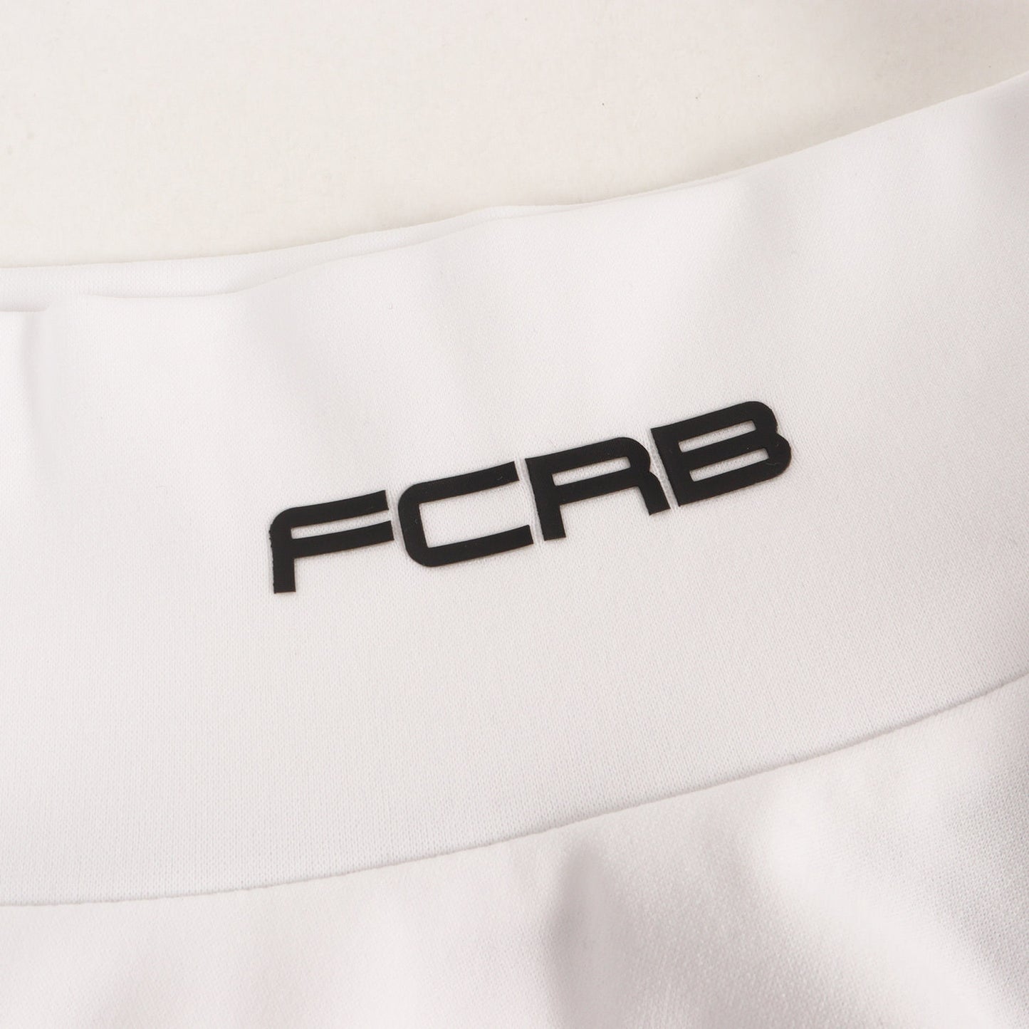 24AW バックロゴ モックネック ストレッチ Tシャツ (S/S TEAM MOCK NECK TOP)