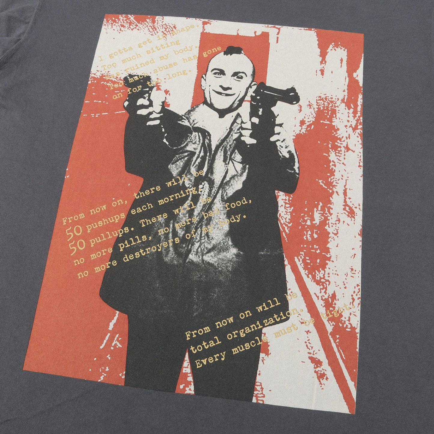 [タクシードライバー 50周年記念] 26SS ロバート・デ・ニーロ Tシャツ (19"NY"76 TEE 50TH ANNIVERSARY "50 PUSHUPS")