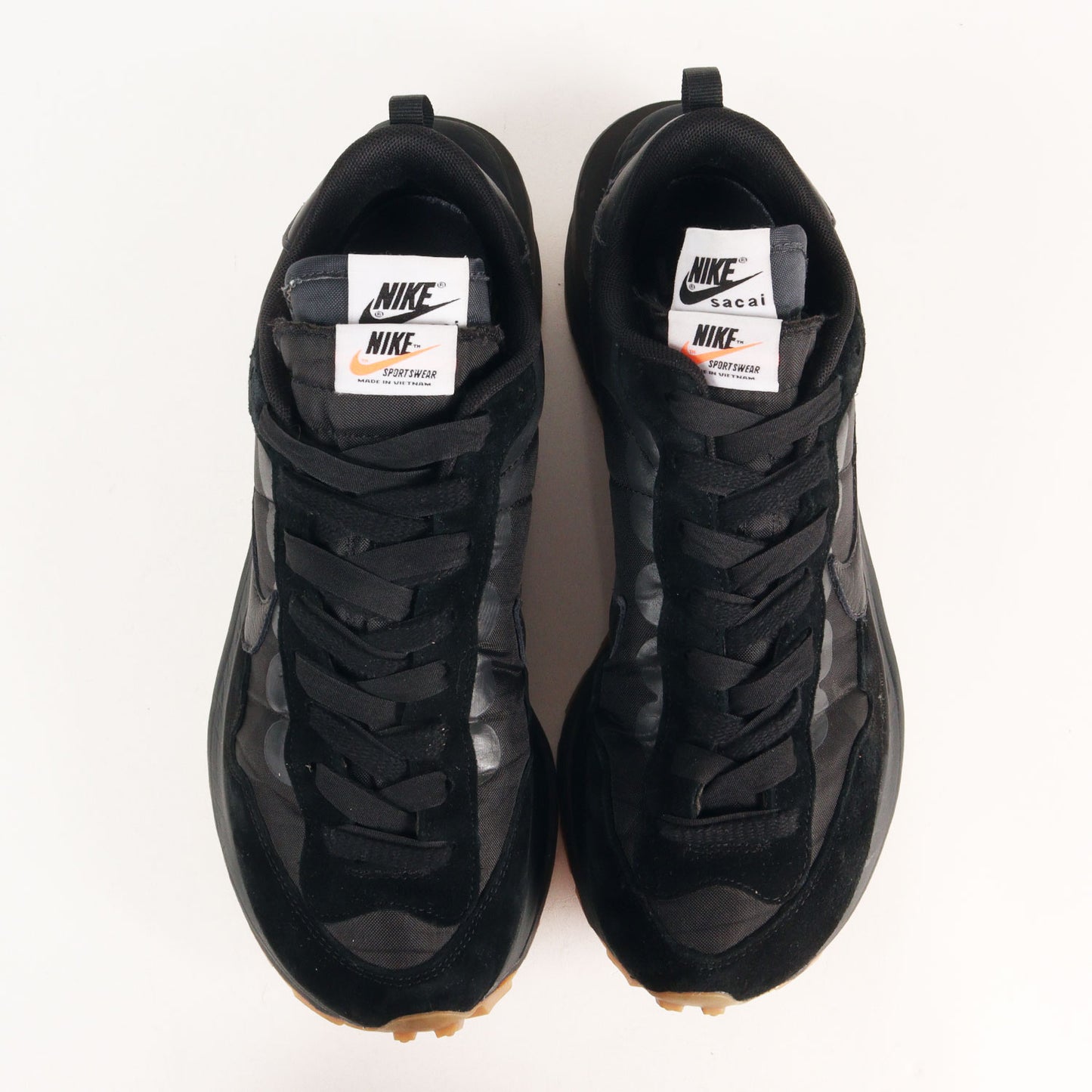 22SS ×NIKE VAPORWAFFLE / SACAI BLACK GUM (DD1875-001)