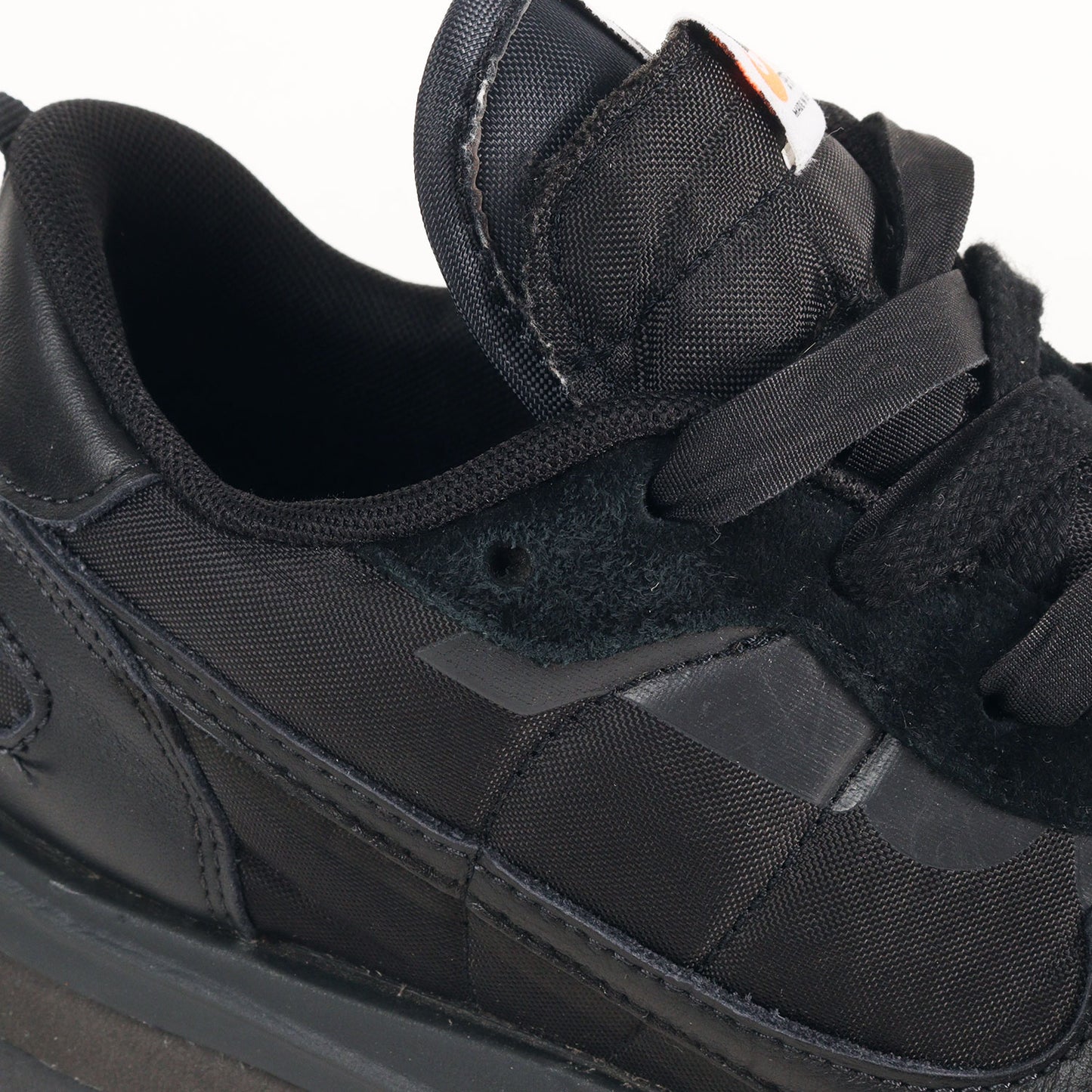 22SS ×NIKE VAPORWAFFLE / SACAI BLACK GUM (DD1875-001)
