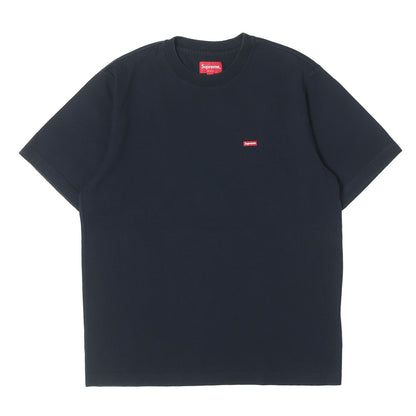 スモールBOXロゴ クルーネック Tシャツ(Small Box Tee)