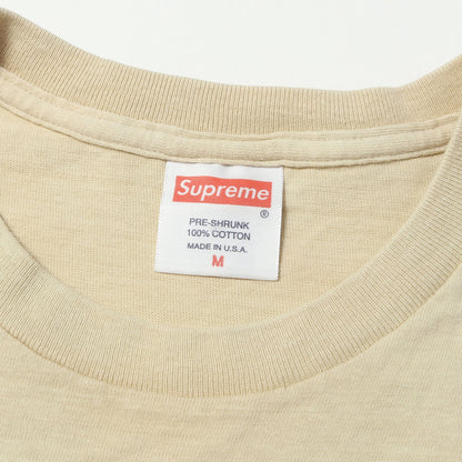 ×KAWS チョークBOXロゴ Tシャツ(Chalk Box Logo Tee)