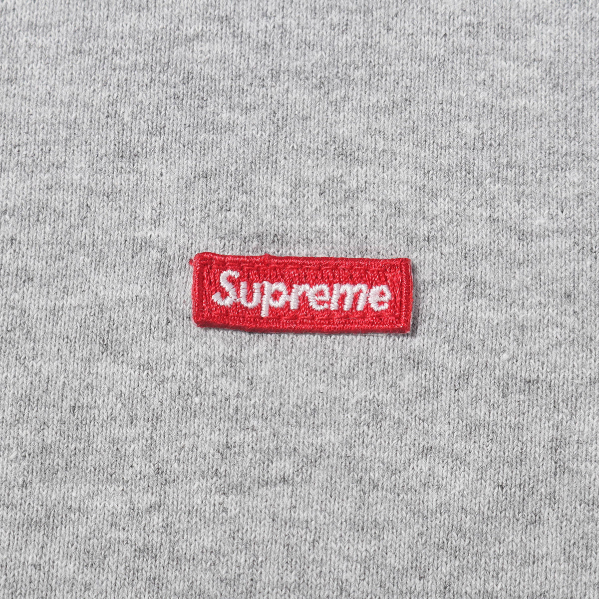 スモールBOXロゴ ジップ スウェットパーカー(Small Box Zip Up Hooded Sweatshirt)
