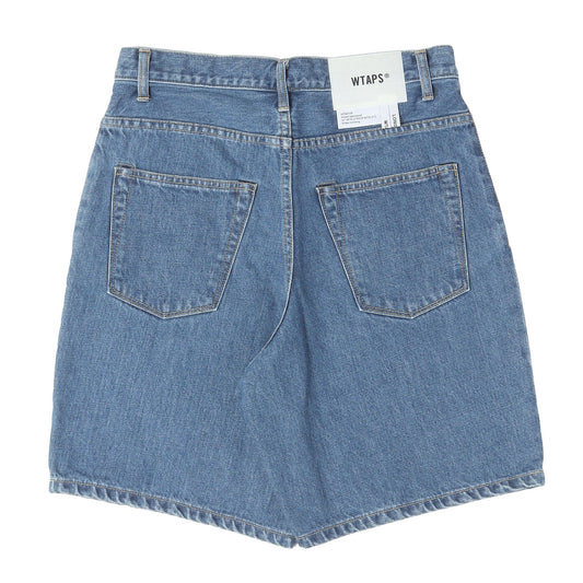26SS ストーンバイオブリーチ加工 1タック デニム ショーツ(BLUES STRAIGHT / SHORTS / COTTON. DENIM)
