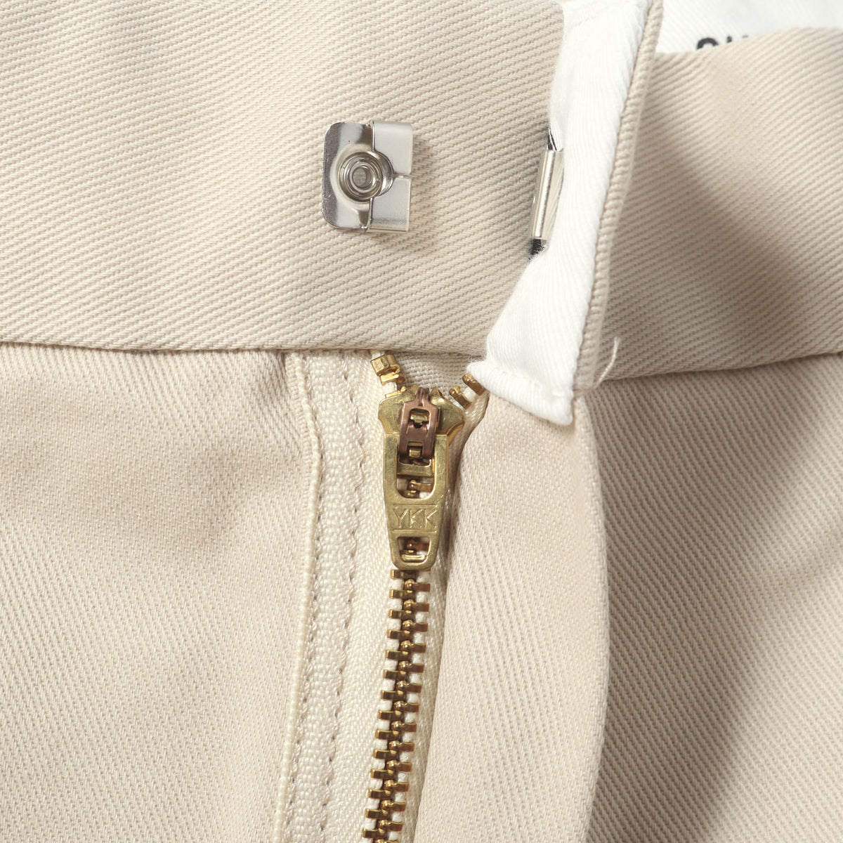 25SS ×Dickies T/Cツイル 1タック ワーク チノパンツ(PLEATED TROUSERS)