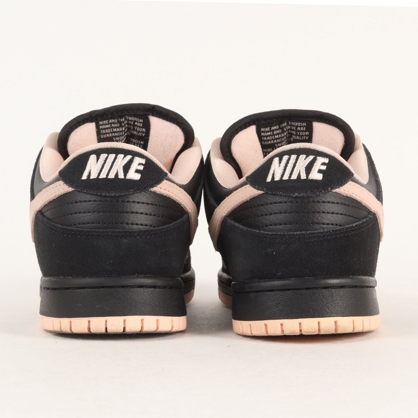 SB DUNK LOW PRO PINK DEVIL (BQ6817-003)
