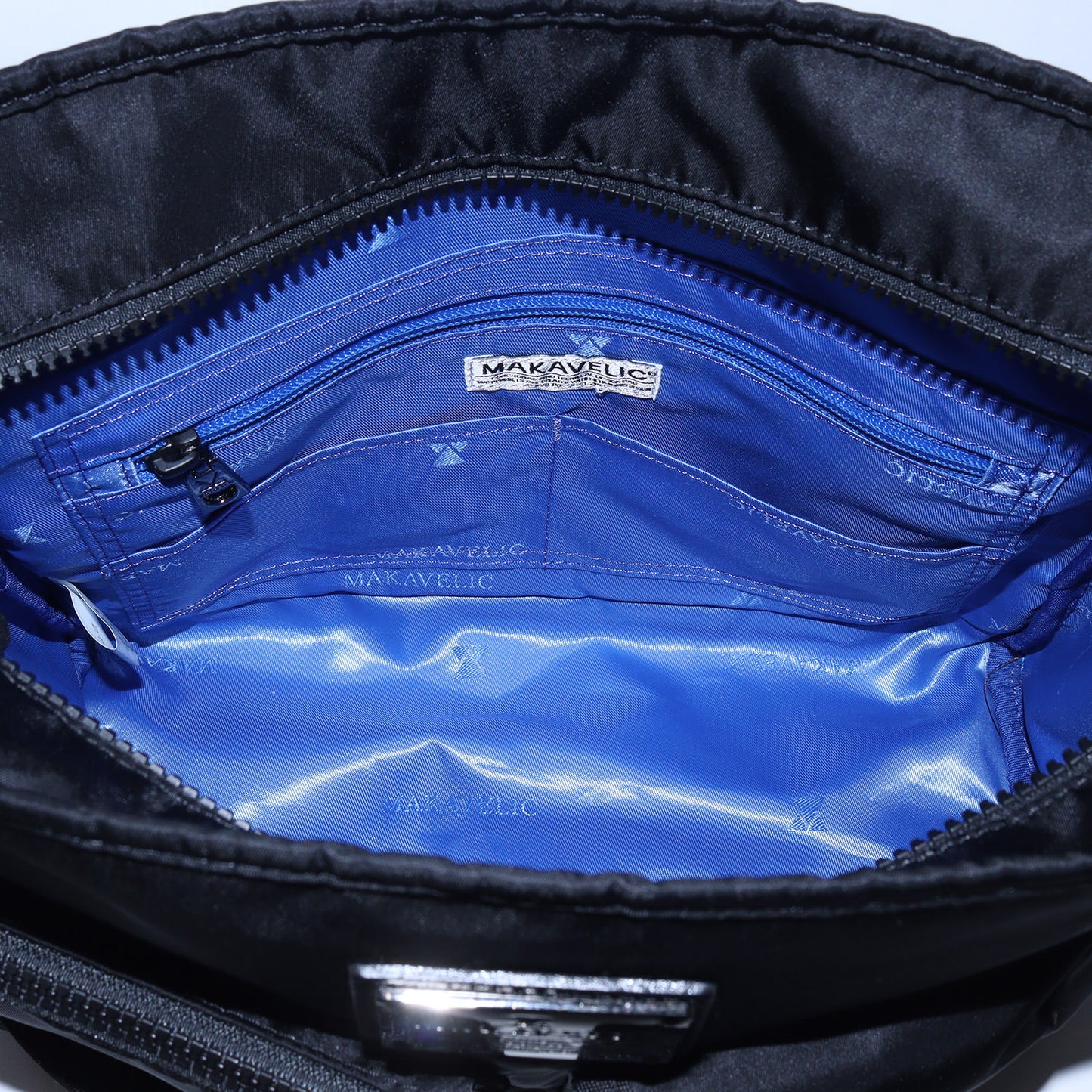 シエラ カーゴ マルチポケット ショルダーバッグ(SIERRA CARGO MULTI POCKET SHOULDER BAG)