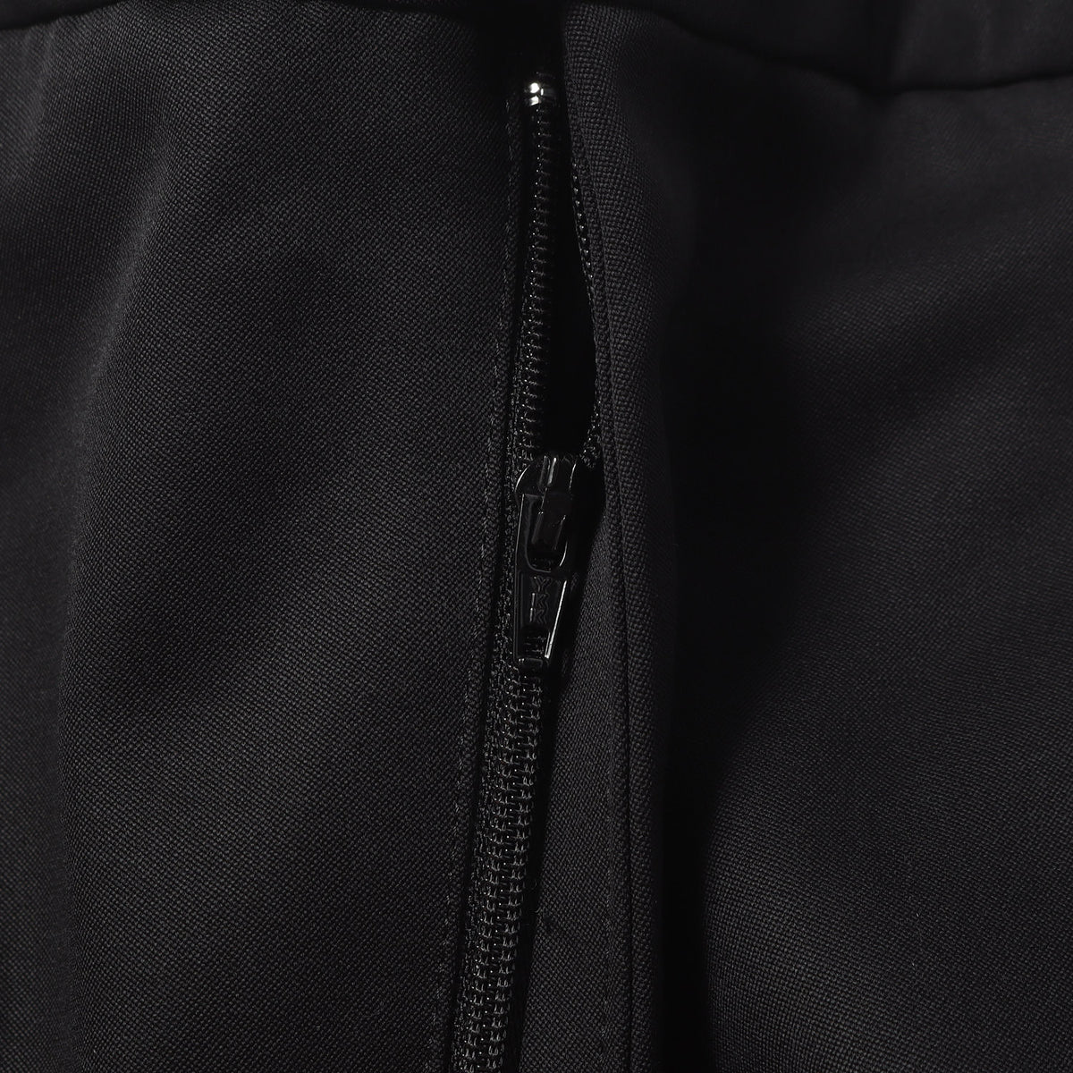 ×DORMEUIL プリーツ ウール スラックスパンツ(PLEATED TROUSERS)
