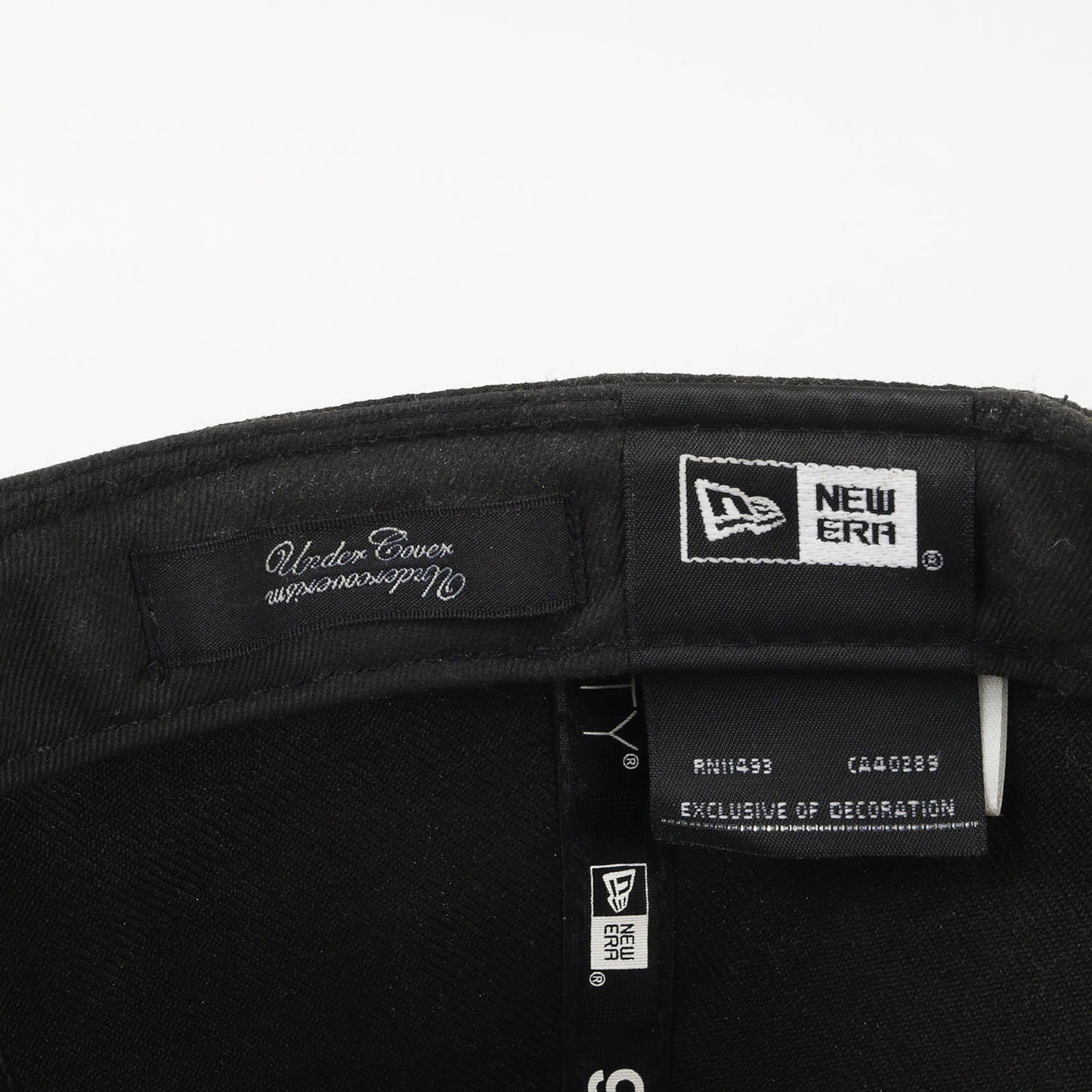 ×NEW ERA スモールUロゴ ベースボールキャップ