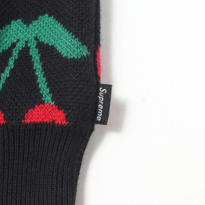 チェリー柄 クルーネック ニット セーター(Cherries Sweater)