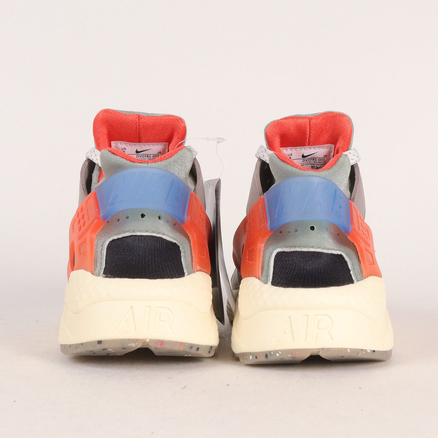 AIR HUARACHE PREMIUM (DV0781-001)