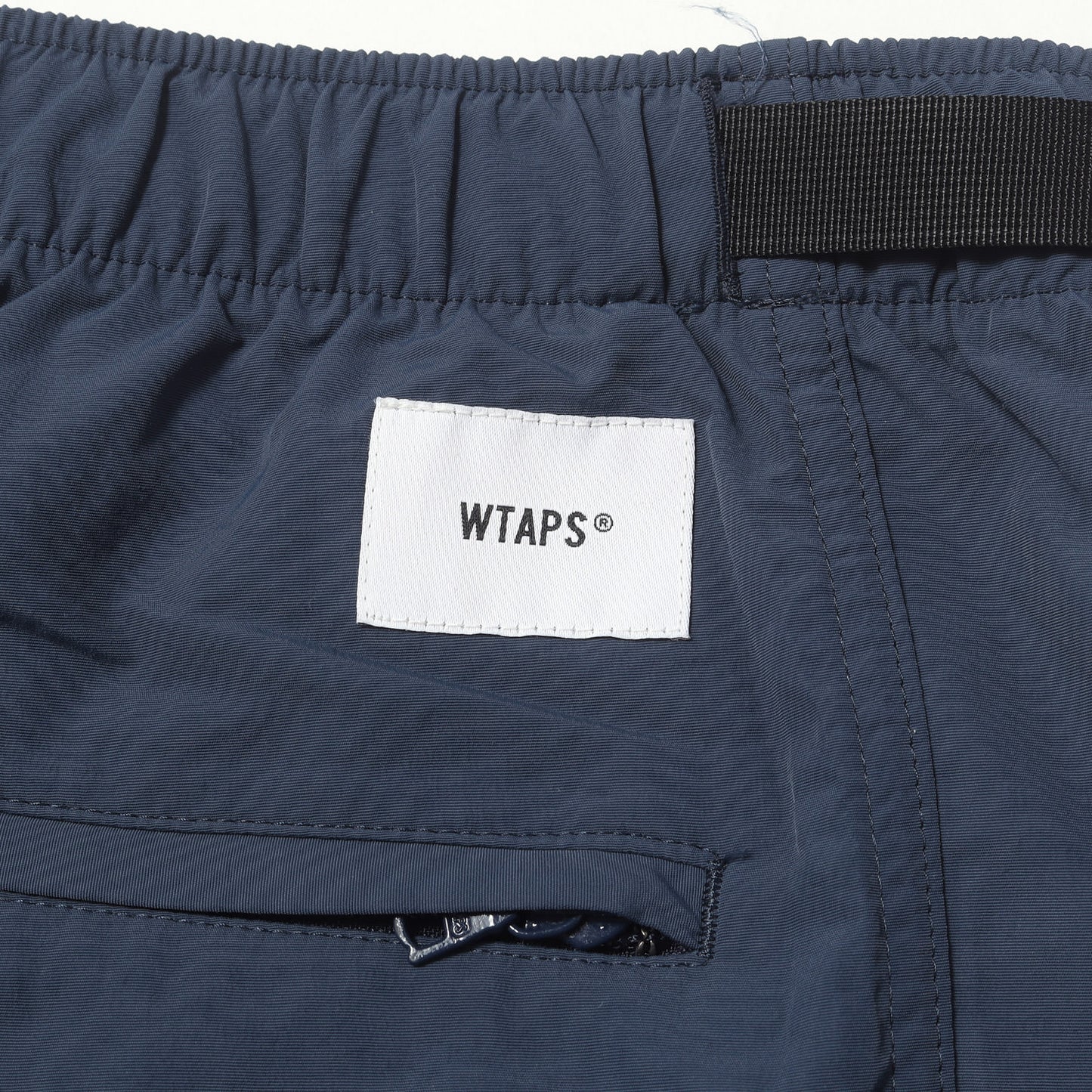20SS ロゴテープ付き ナイロン トラックパンツ(TRACKS / TROUSERS / NYLON. TUSSAH)