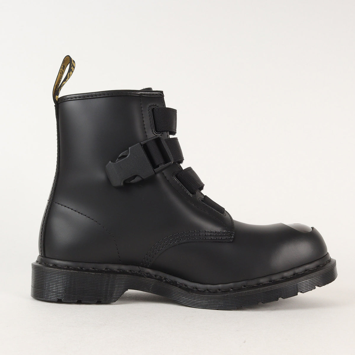 20AW ×Dr.Martens 60周年記念 ストラップ レザー ブーツ (1460 STRAP / STOMPER)