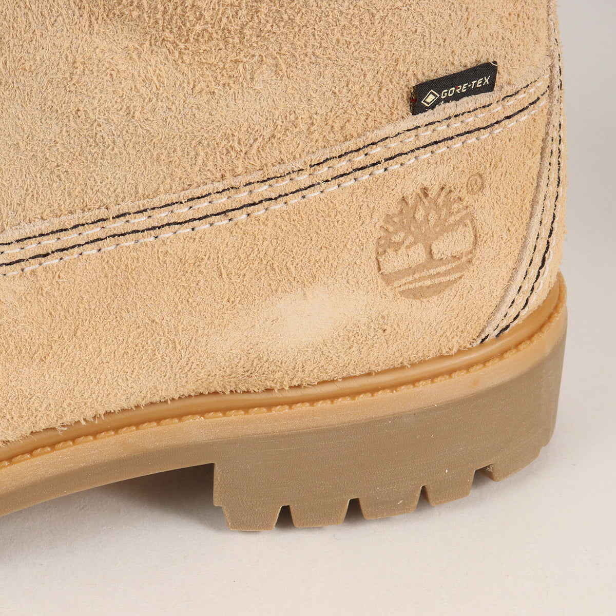 25SS ×Timberland ゴアテックス スウェード ブーツ(6INCH PREMIUM BOOT VIBRAM GTX)