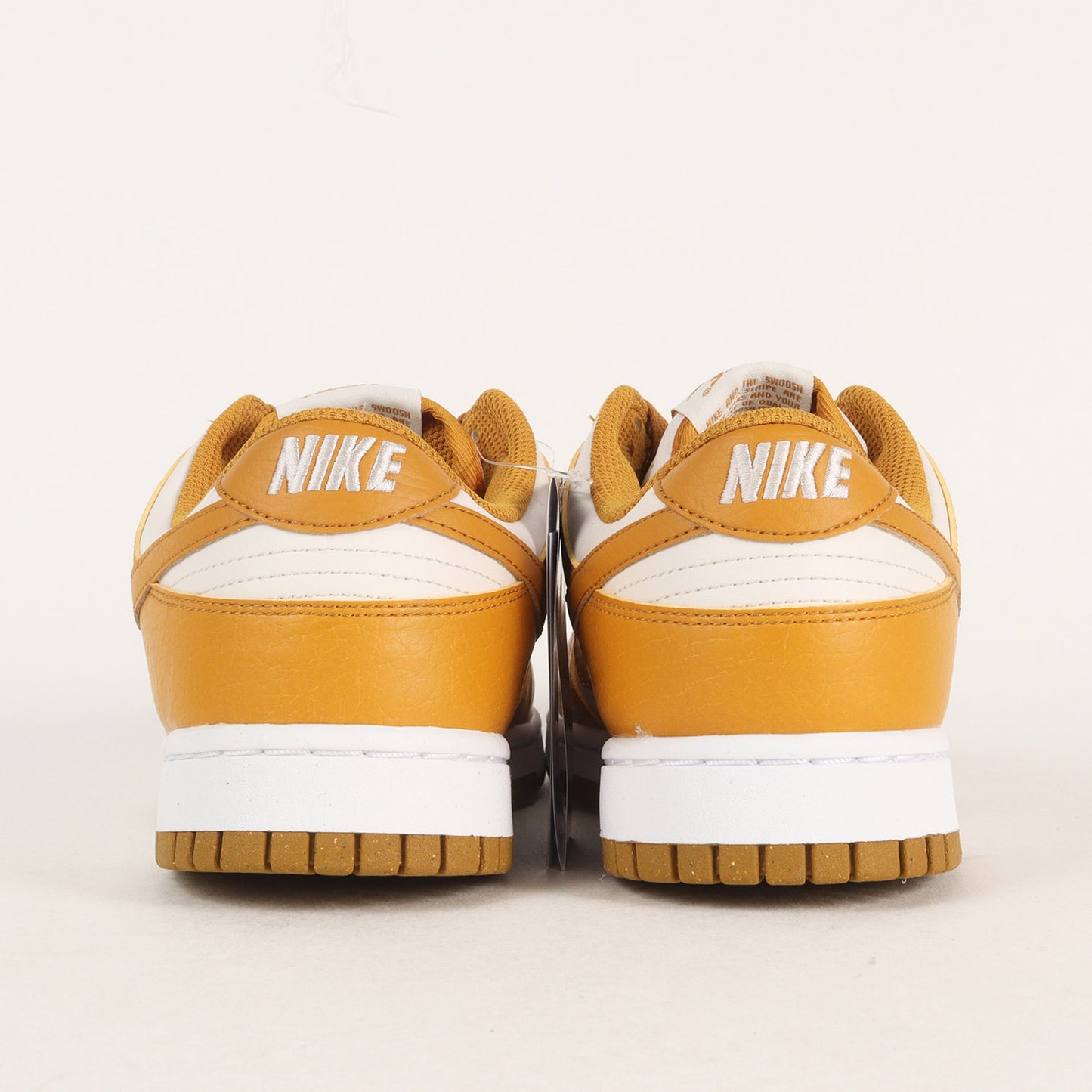 WMNS DUNK LOW NEXT NATURE CURRY BROWN (DN1431-001)