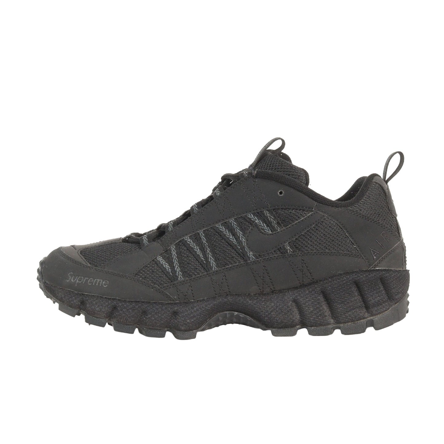 ×NIKE AIR HUMARA 17 / SUPREME (924464-001)