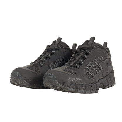 ×NIKE AIR HUMARA 17 / SUPREME (924464-001)