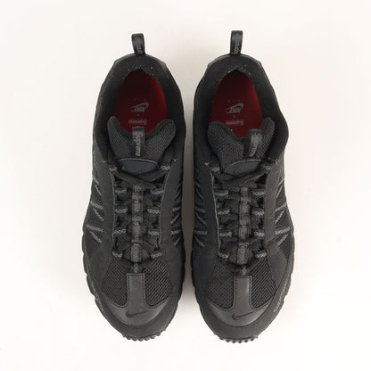 ×NIKE AIR HUMARA 17 / SUPREME (924464-001)
