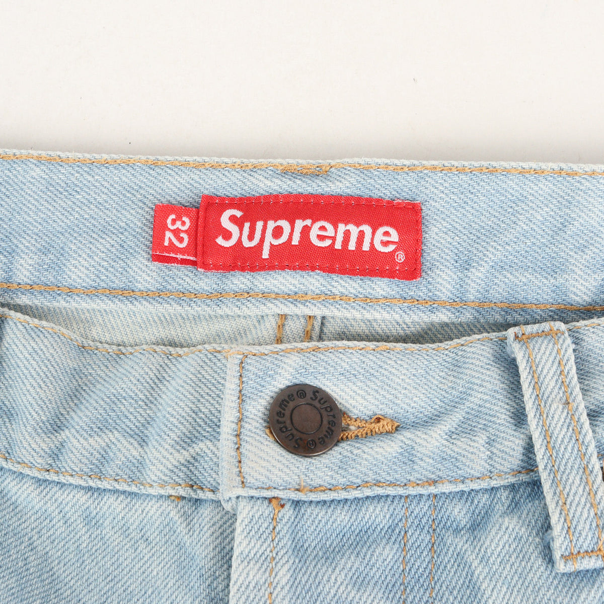 22AW ウォッシュ加工 スターロゴ デニムパンツ(Regular Jean)
